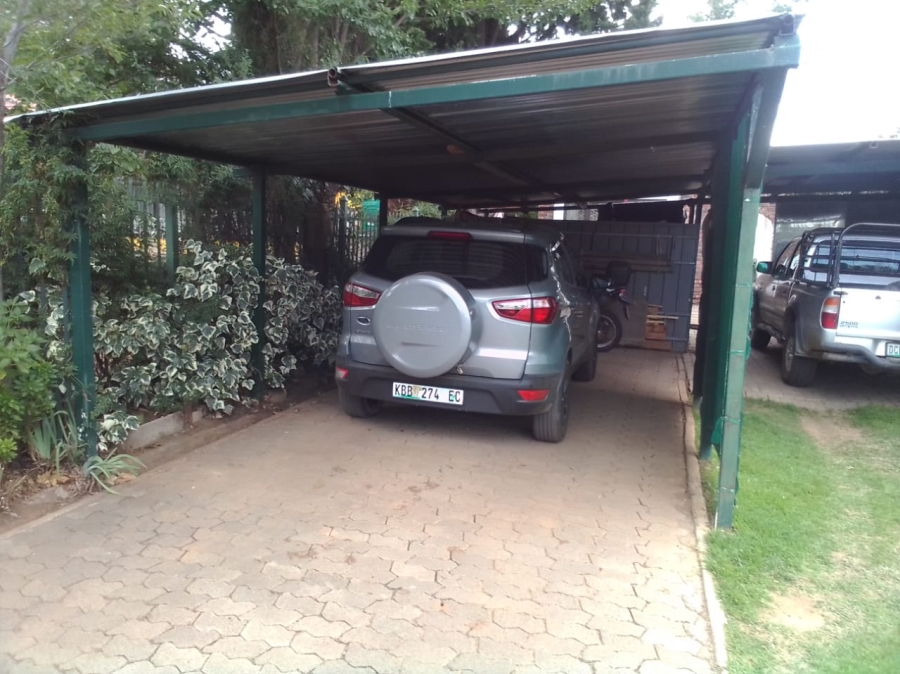 3 Bedroom Property for Sale in Aliwal North Eastern Cape